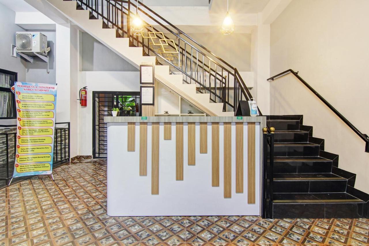 Oyo 90704 Nabila Residence Syariah Padang  Ngoại thất bức ảnh